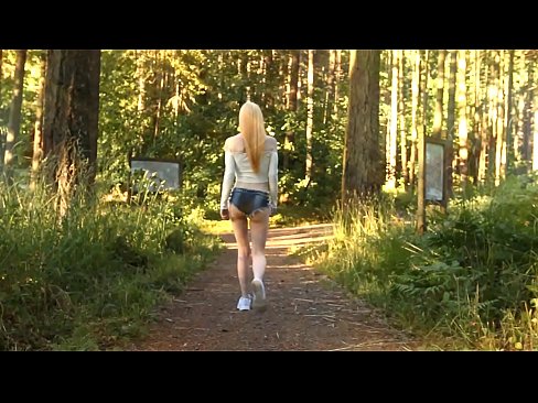 ❤️ Người phụ nữ xinh đẹp di chuyển chậm rãi, không phải video khỏa thân ☑  Porn video  tại chúng tôi  ️❤